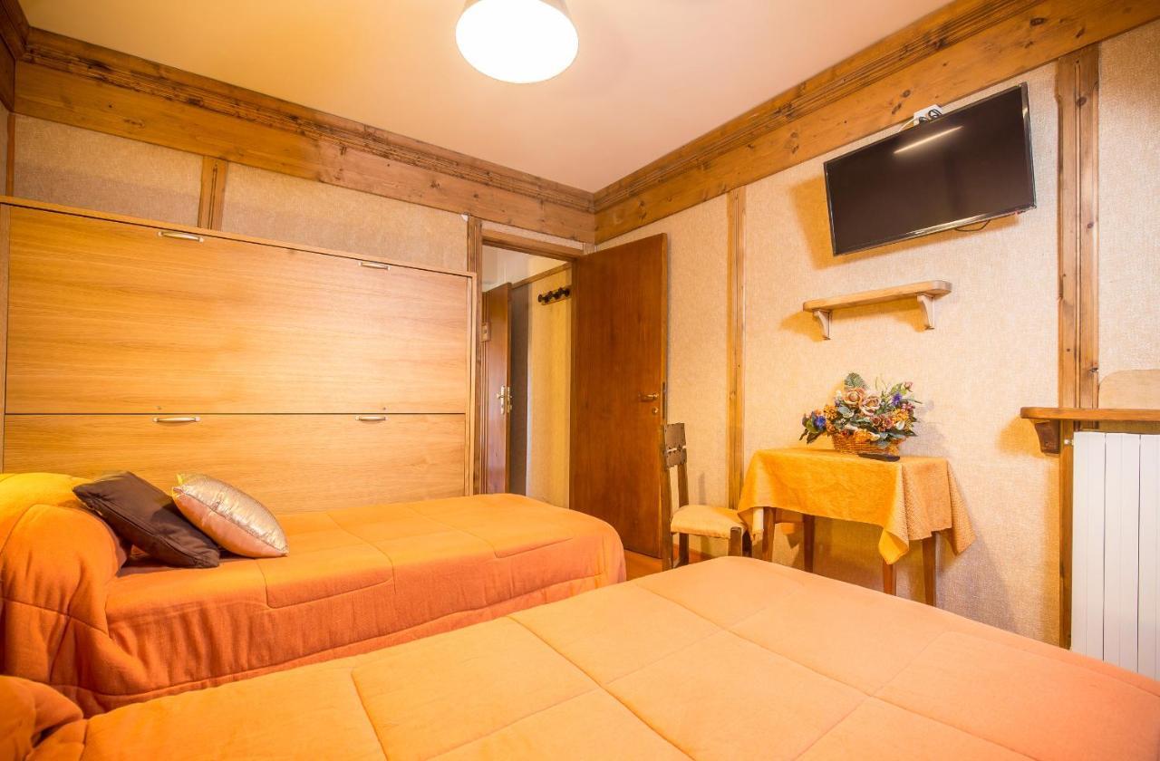Hotel Togo Palace Terminillo Eksteriør billede