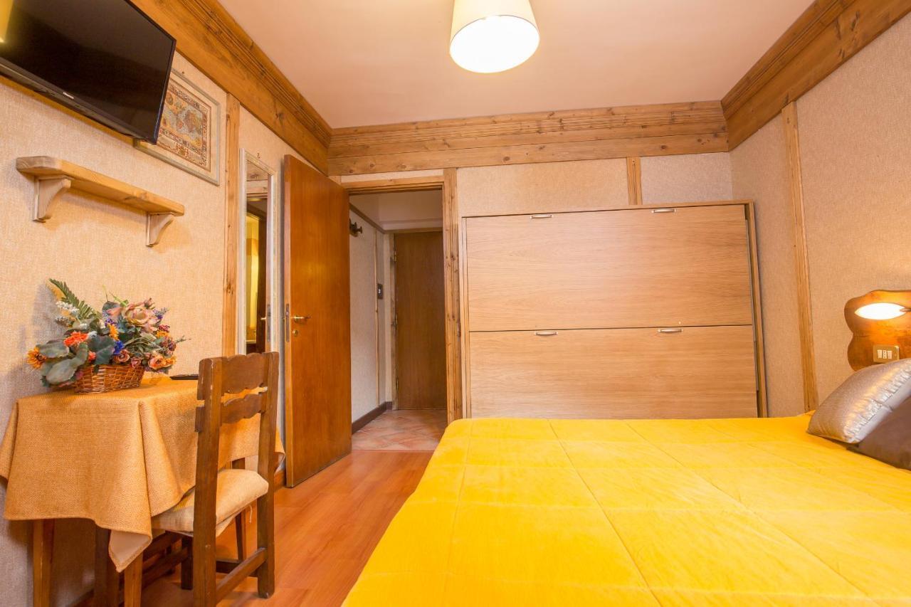 Hotel Togo Palace Terminillo Eksteriør billede